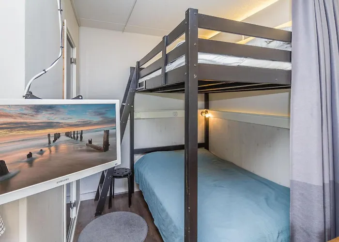 Vuosselin Helmi B21 By Interhome